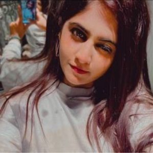 Meet your Posher, Nivedha